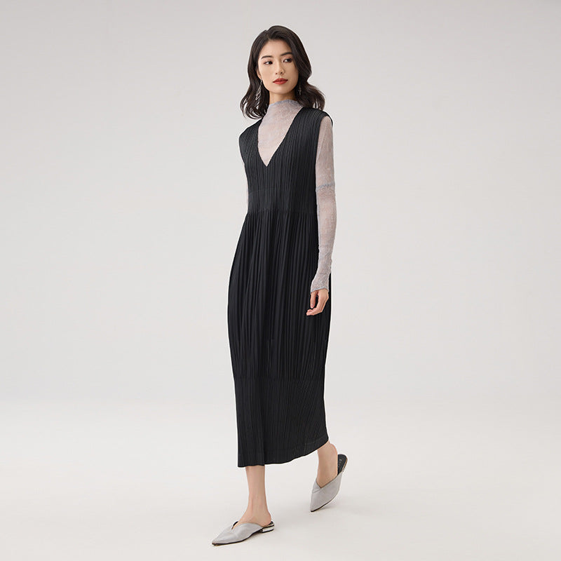 French Pleated Women's Dress V-neck Sleeveless Elegant Long Dresses Female Fashion Casual