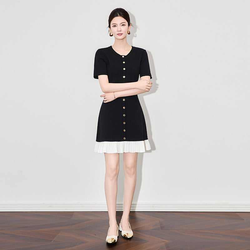 Black Women's Knitted Dress Elastic Splicing and Creasing 2025 Spring/summer Fashionable Slimming Short Sleeved Dress