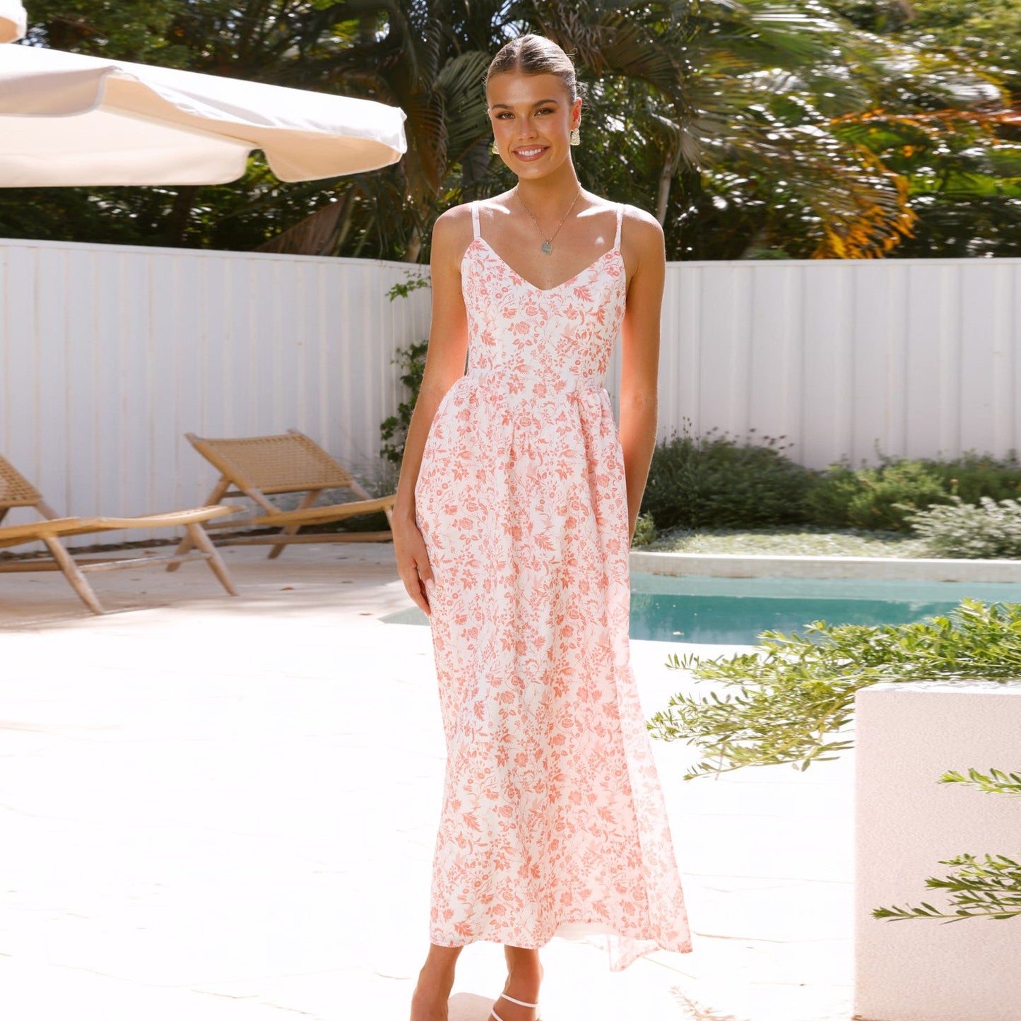 New Summer Women Sleeveless Backless A-line Dress,Woman's Clothing,Floral Dresses For Ladies,Casual Dresses,Beach Dresses