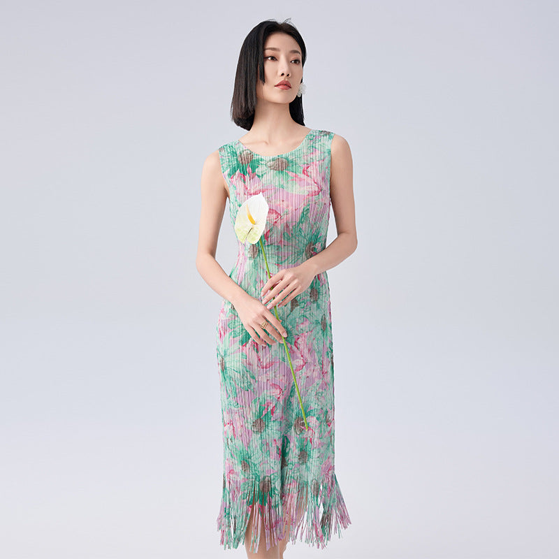 New Round Collar Sleeveless Tassel Hem Slim Dresses