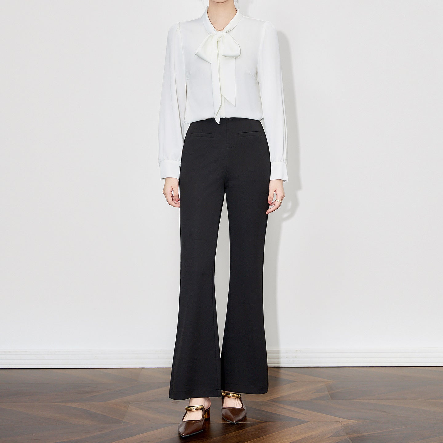 Women's Trousers New for Summer Solid Color High-waisted Simple Flared Pants Trousers Casual Fashion Casual and Versatile