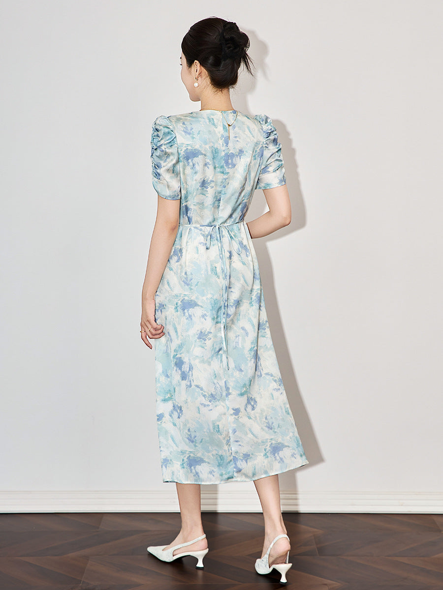 Elegant Floral Print High Waist Midi Dress Spring Fashionable French Style Bubble Sleeve V-neck Dress for Women in Shenzhen