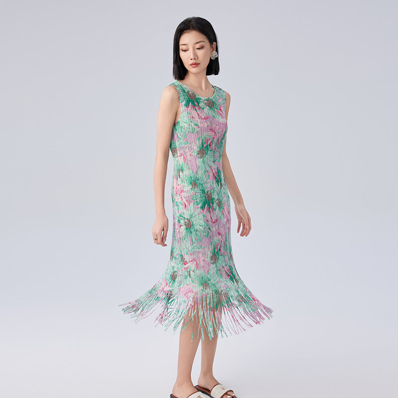 New Round Collar Sleeveless Tassel Hem Slim Dresses