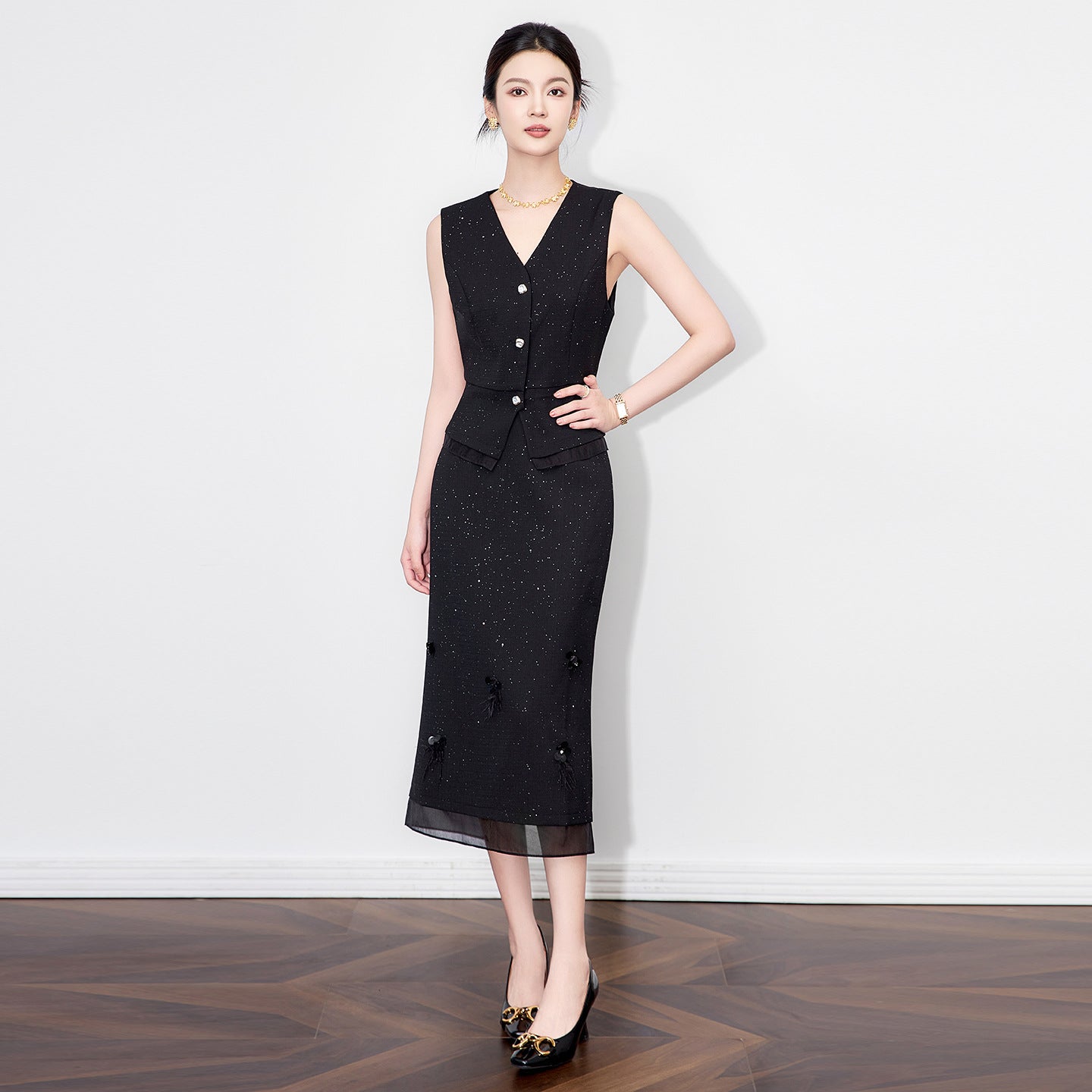 Elegant Ladies Dress With Belts Sleeveless V-neck Slim Solid Summer Dresses Fashion Commute Street Lady Clothes