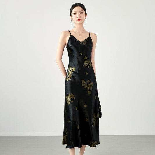 Sexy Women's Clothing High-Quality French Style Noble Temperament Printing Acetic Acid Silk Suspenders Wearing a Dress Outside