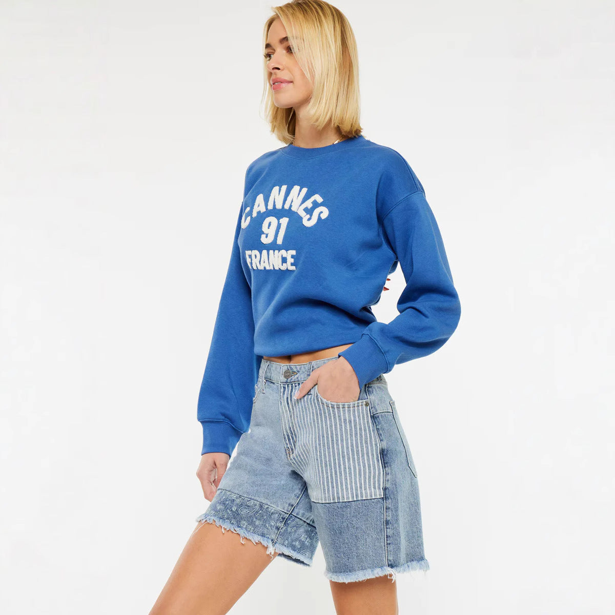 Fashion Tassel Chain Splicing Broken Holes Denim Shorts Women Streetwear Casual Three Quarter Pants Female Summer Straight Jeans